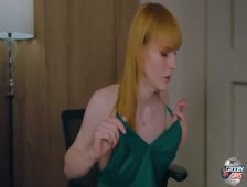 Lianna Lawson Fingering Hot Trans Ass